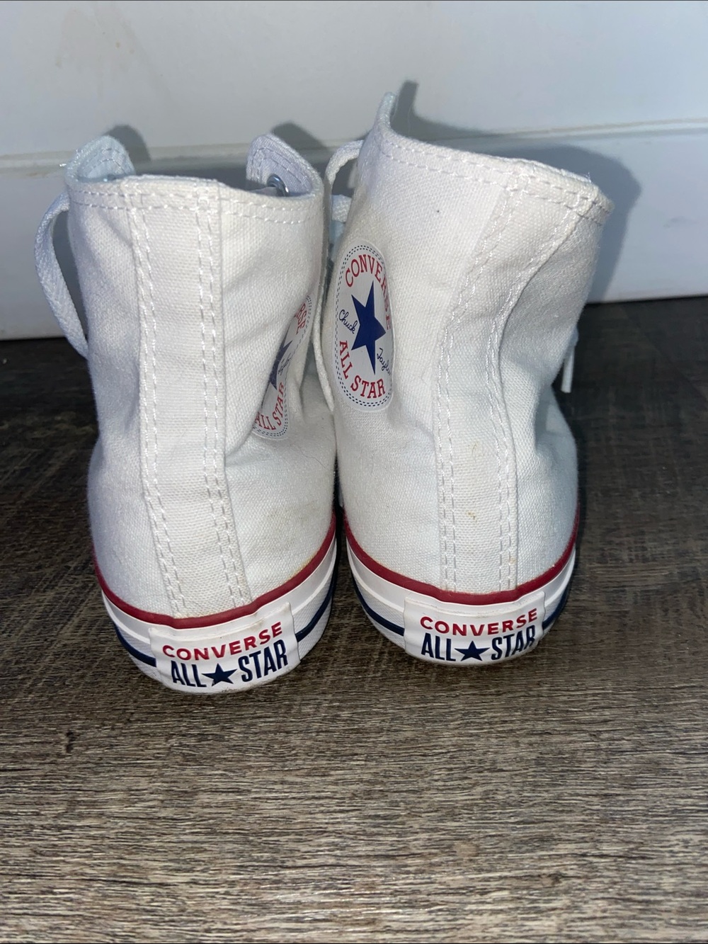 Classic white high top converse - Picture 4 of 9